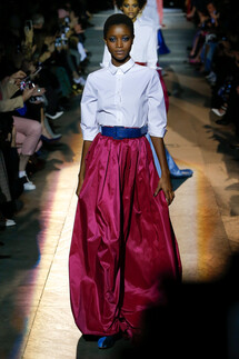 Carolina Herrera Fall 2018 Ready-to-Wear Каролина Эррера осень зима 2018 коллекция неделя моды в Нью Йорке Mainstyle